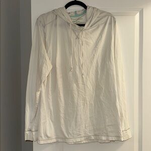 Tommy Bahama men’s size XL Cream Hooded Long Sleeve Shirt